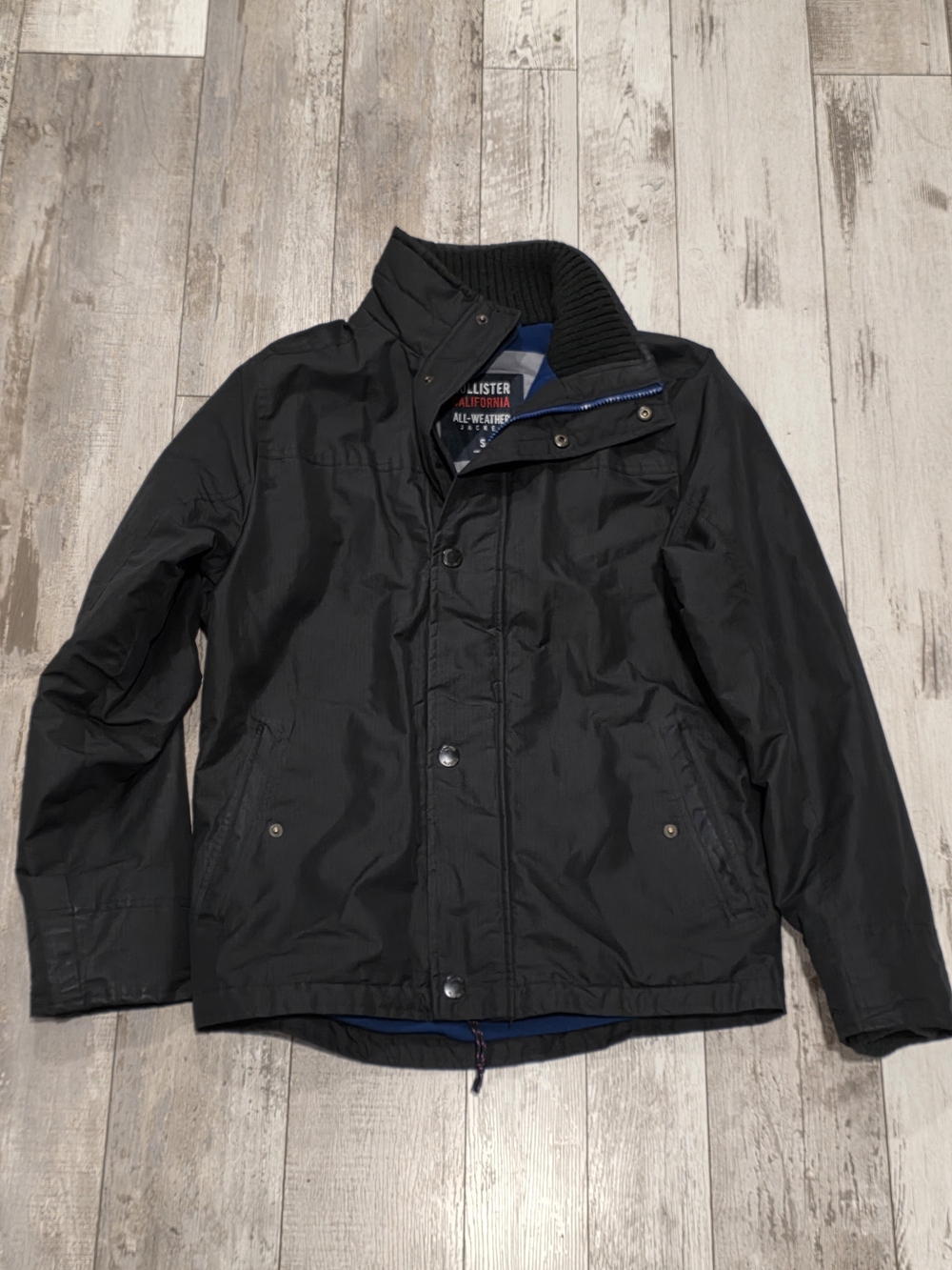 (S) Mens Hollister All Weather Jacket Black Insulated Medium Weight Coat Small